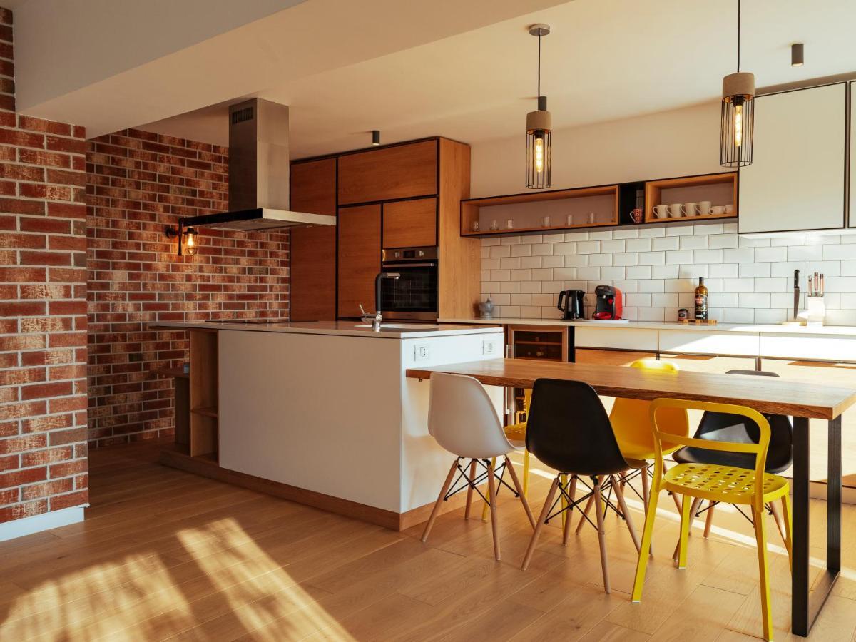 Central Modern Design Apartment Bucarest Exterior foto