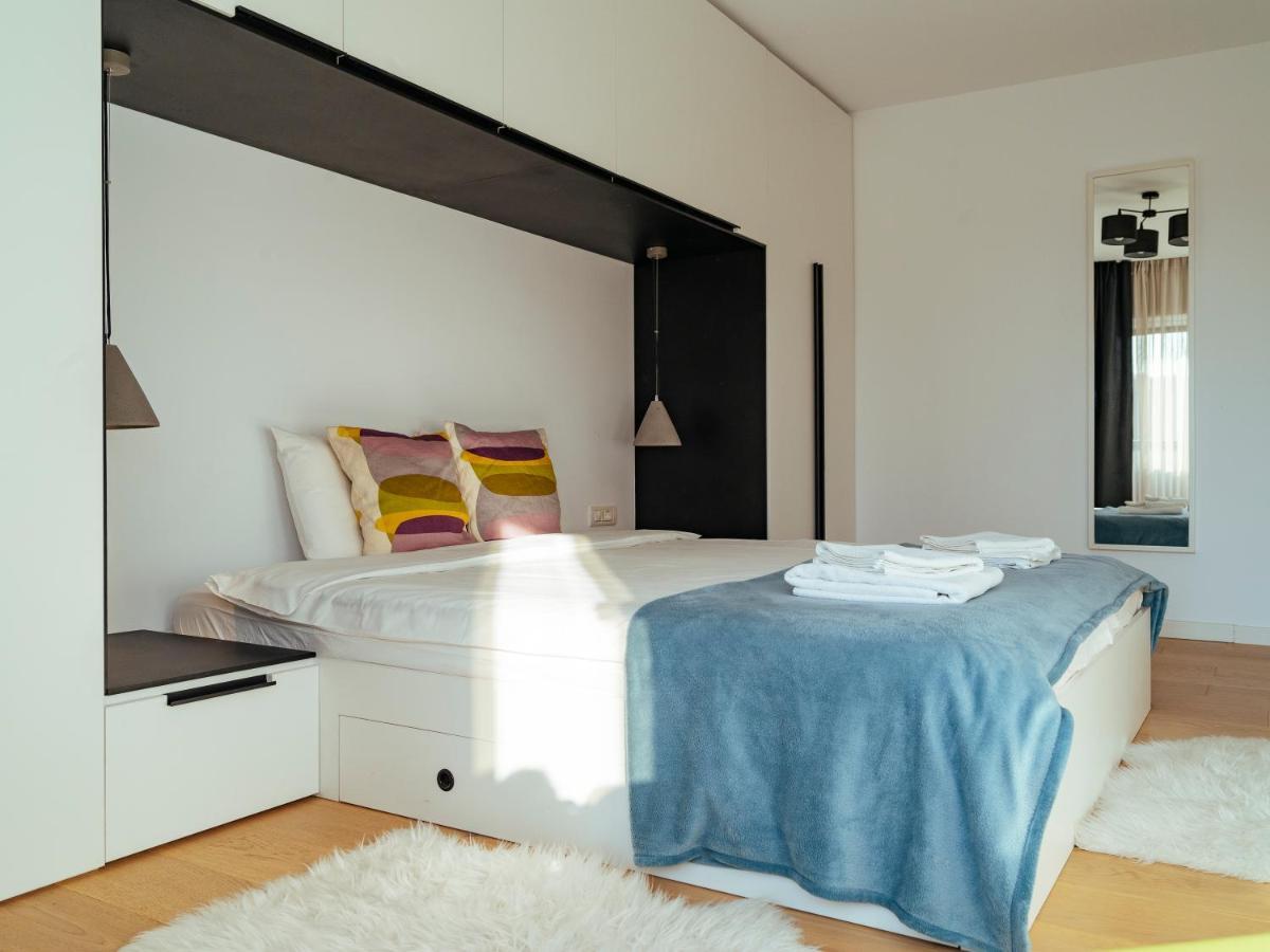 Central Modern Design Apartment Bucarest Exterior foto